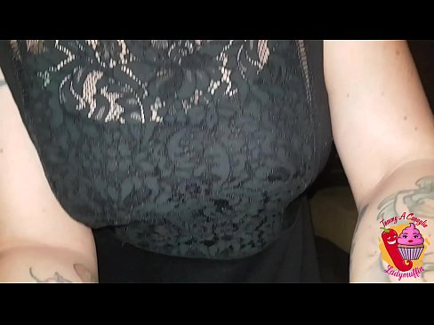 ❤️ Ang slutty stepsister ay nagbibigay sa kanya ng blowjob at Spanish ❤ Porno sa amin ❌️